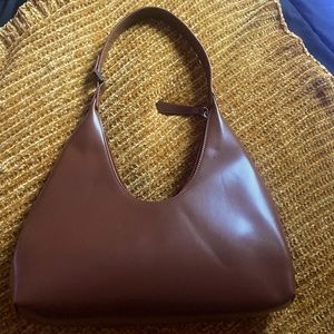 Brand new never been used! Was gifted to me but not my style